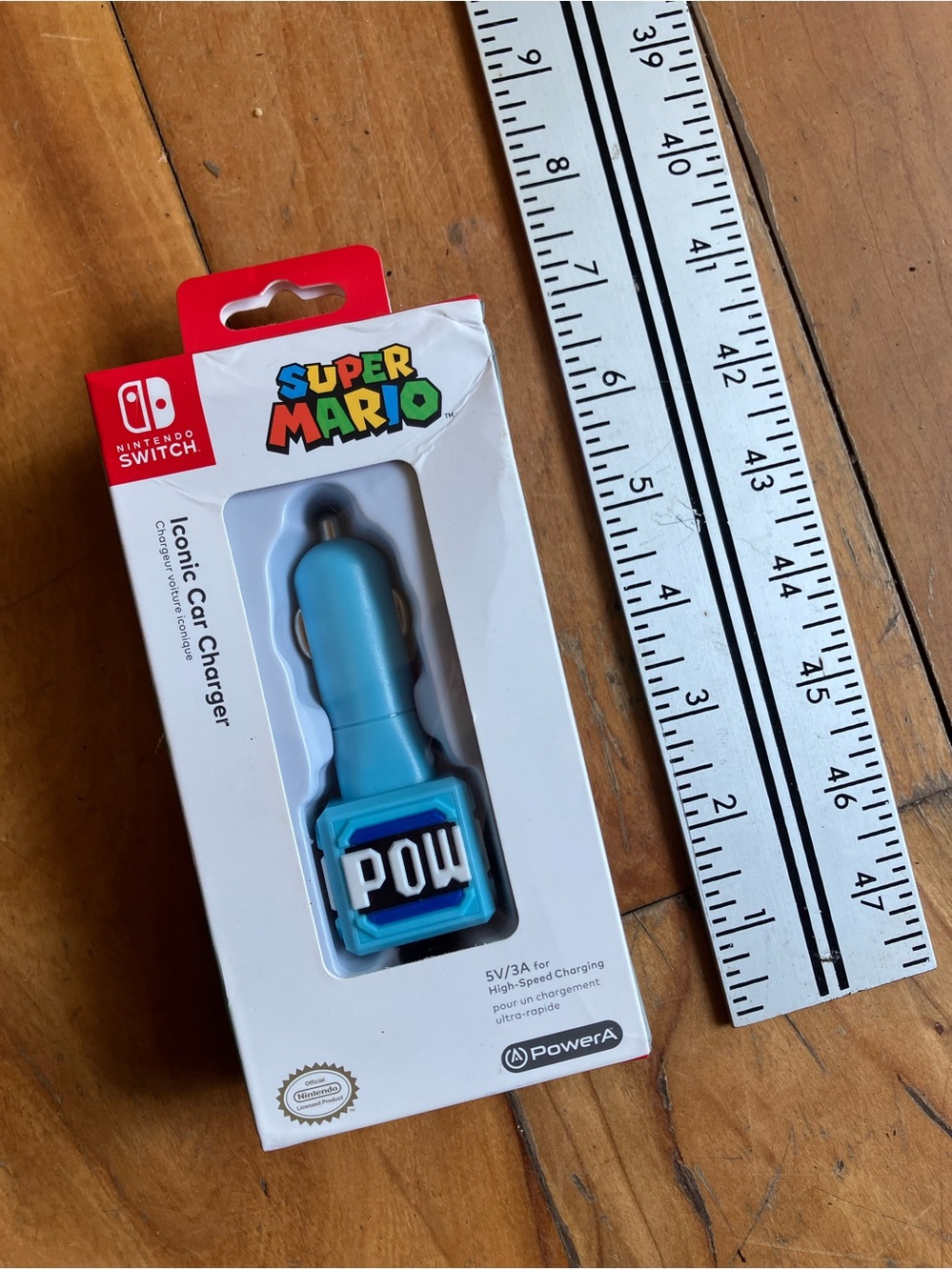 Nintendo POW Icon Car Charger - Light Blue and Green